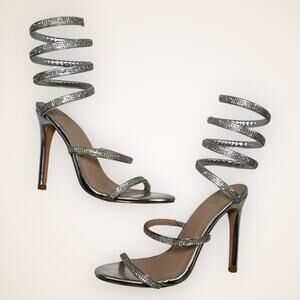 PrettyLittleThing Women’s 6 Silver Jewel Diamante Heel